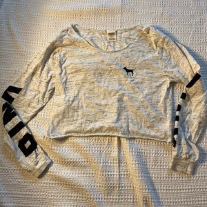 Grey VS PINK cropped long sleeve tee